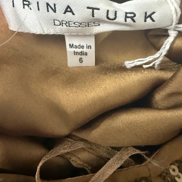 Trina Turk Gold Sequin Sheath Dress Dolman Sleeves Sz 6 NWT - Picture 3 of 10